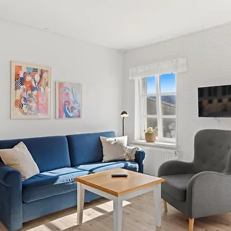 מלון Lokken Badehotel Apartments 3*