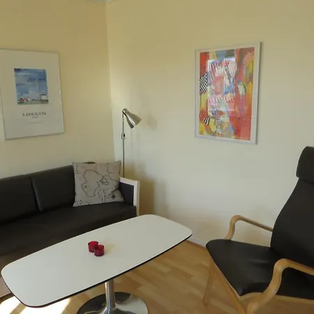 Lokken Badehotel Apartments לוקן