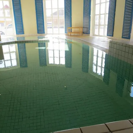 Lokken Badehotel Apartments 3* לוקן
