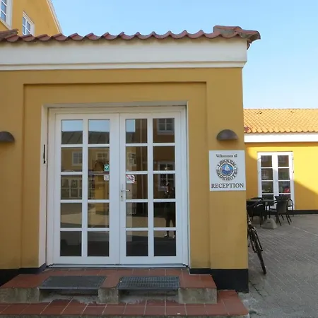 Hotel Lokken Badehotel Apartments 3*